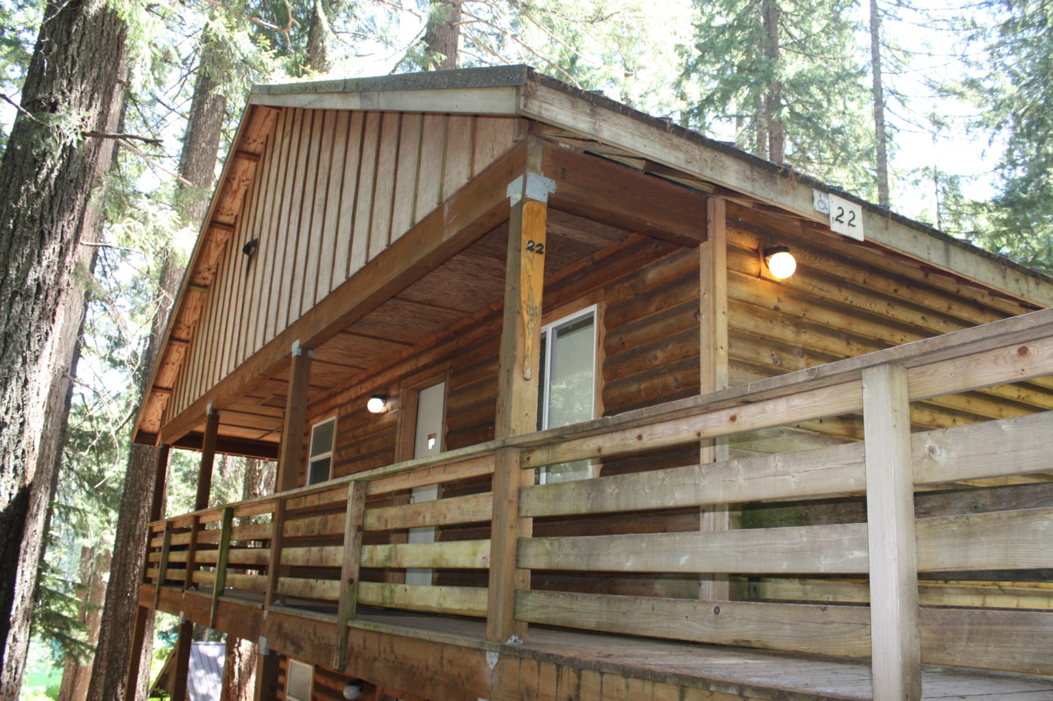 Clear Lake Resort in the Willamette National Forest